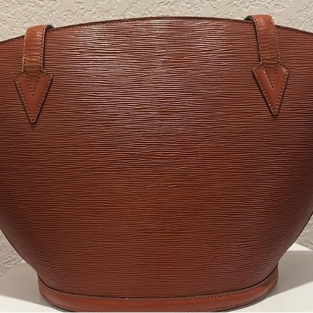 Louis Vuitton Epi Saint Jacques.